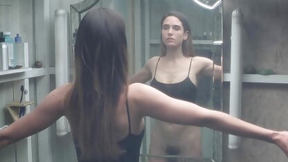 Modelle tun blowjob während pornofilme von reifen frauen des interviews